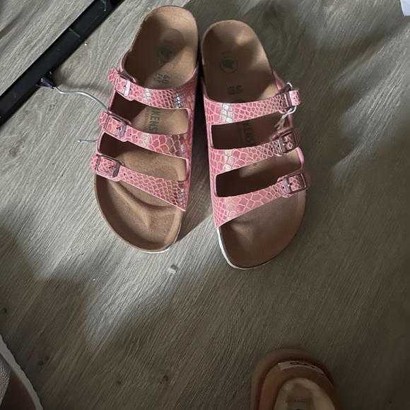 Brand new - Picture 2 of 2